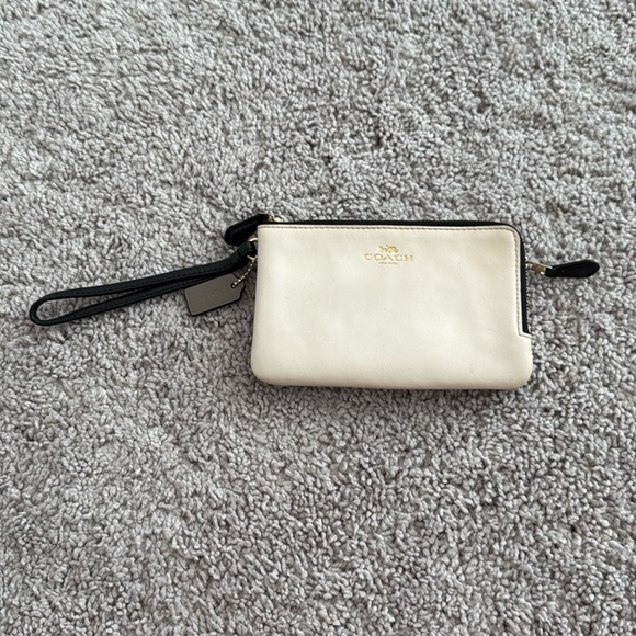 Coach Wristlet Wallet Two Tone - Picture 2 of 4